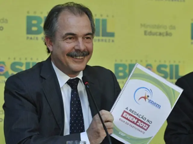 Ministério da Educação lança manual sobre redação do Enem