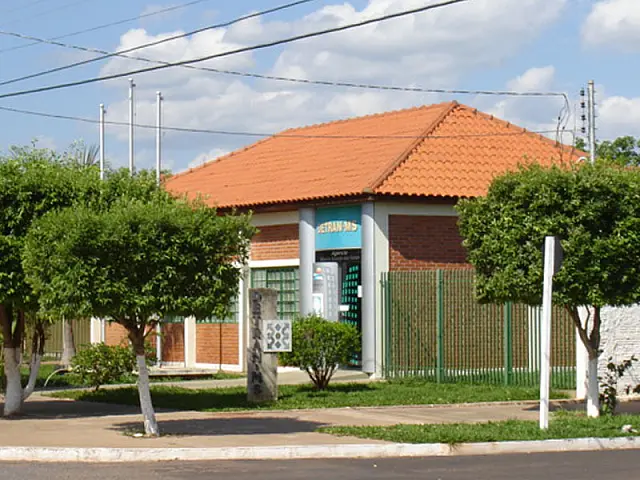 Detran/MS publica portaria sobre utilização de vagas para idosos e deficientes