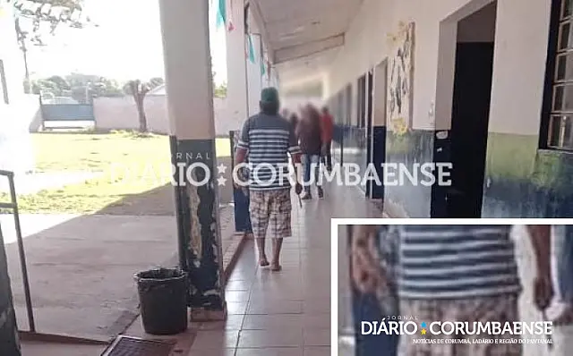 Idoso invade escola com facão e simulacro de arma de fogo em Ladário