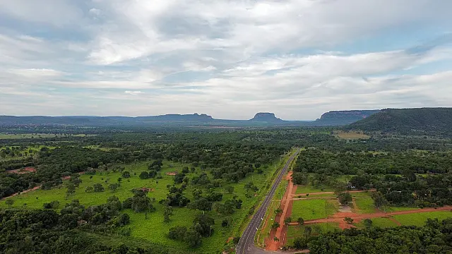 Com sol entre nuvens, domingo será de calor e tempo seco em Aquidauana