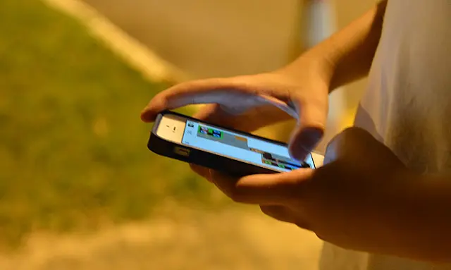 Pesquisa diz que nove em cada dez crianças e adolescentes são usuárias de internet