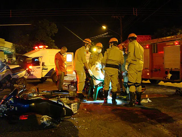 Colisão entre motos deixa três feridos em Aquidauana