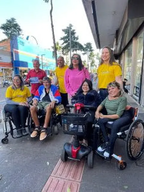 Campanha conscientiza sobre vagas destinadas às pessoas com deficiência