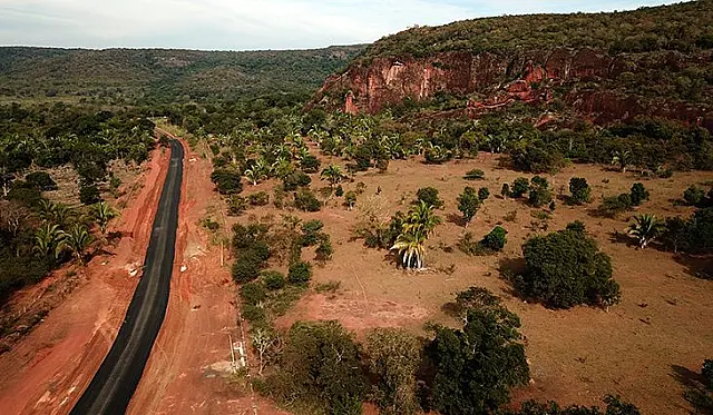 Estrada Ecológica ganha asfalto em último trecho entre os municípios de Aquidauana e Dois Irmãos