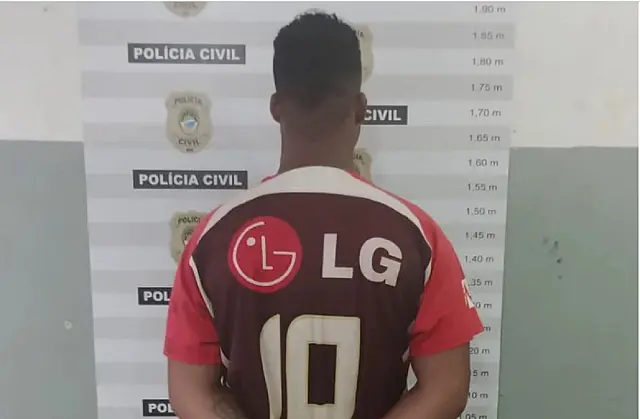 Violento, ex-namorado que perseguia mulher é preso