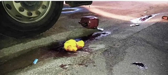 Dupla é morta a tiros ao sair de bar