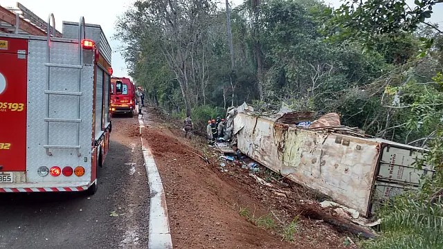Silvão, vítima de acidente na BR-262, não resistiu aos ferimentos e morreu ainda no local