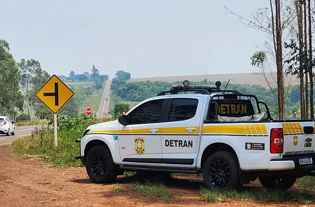 Ultrapassagens e dirigir sem CNH lideram infrações no feriado em MS