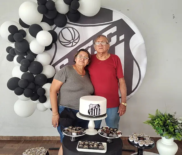 Família celebra missa de 1 mês em memória de Francisco Assis Carvalho