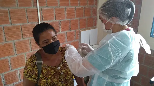 Indígenas começaram a ser imunizados contra a Covid-19 em Maracaju