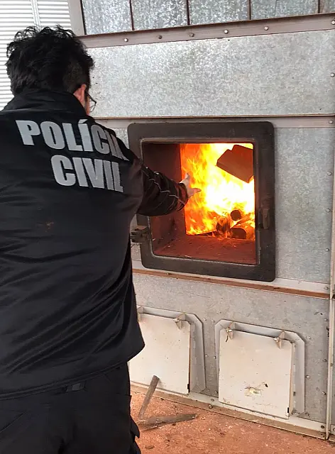 Polícia Civil incinera mais de 53 kg de pasta base de cocaína em Amambai