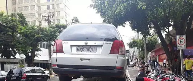 Dono tenta reencontrar carro "furtado" por guincho de Nioaque