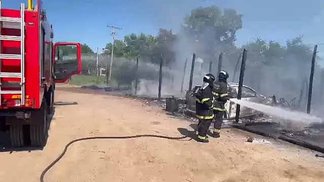 Incêndio atinge borracharia, causa prejuízo e mobiliza Corpo de Bombeiros