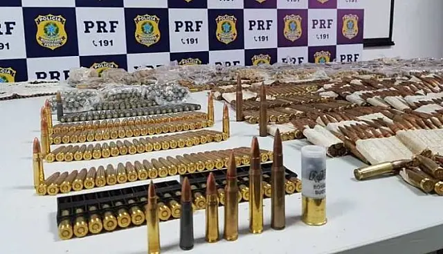 Mulher é presa no RJ após sair de Campo Grande com mais de 3 mil munições de fuzil