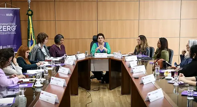 Ligue 180 registra mais de 86 mil denúncias de violência contra mulheres em 2025
