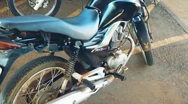 Jovem tem moto furtada no quintal de casa na Santa Maria, em Anastácio