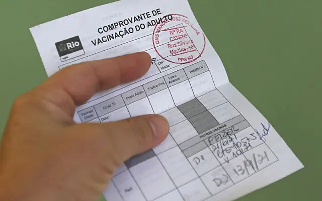 Liberado certificado para quem tomou vacinas diferentes