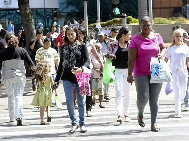Uma em cada três mulheres é vítima de violência no mundo, mostra OMS