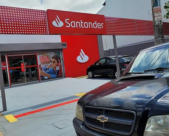 População sofre com fechamento do banco Santander em Aquidauana