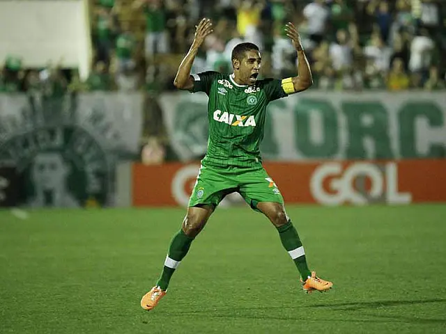 Confira os resultados deste domingo em três Séries do Brasileirão, e em sete estaduais