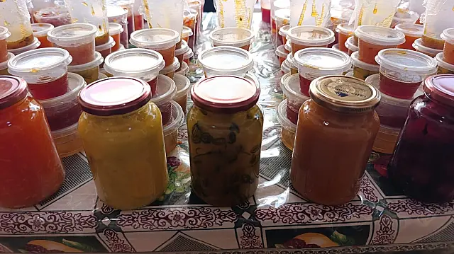 Curso de compotas de frutas capacita moradores da Cohab em Miranda