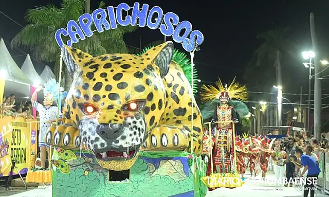 Caprichosos de Corumbá encerra Carnaval com a presença de 600 foliões