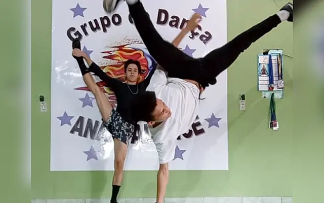 Anastacianos conquistam vaga para competição internacional de dança