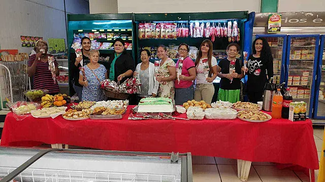 Em comemoração ao Dia das Mães, Supermercados Princesa oferecem café da manhã especial