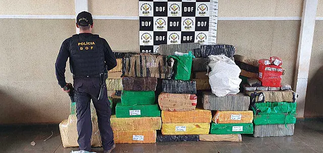 Prejuízo de R$ 2 milhões: DOF apreende Pajero com mais de uma tonelada de drogas