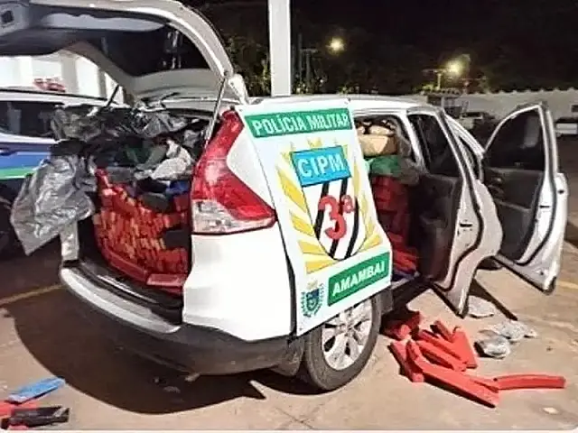 Com 17 anos, adolescente é preso pela polícia com mais de meia tonelada de maconha