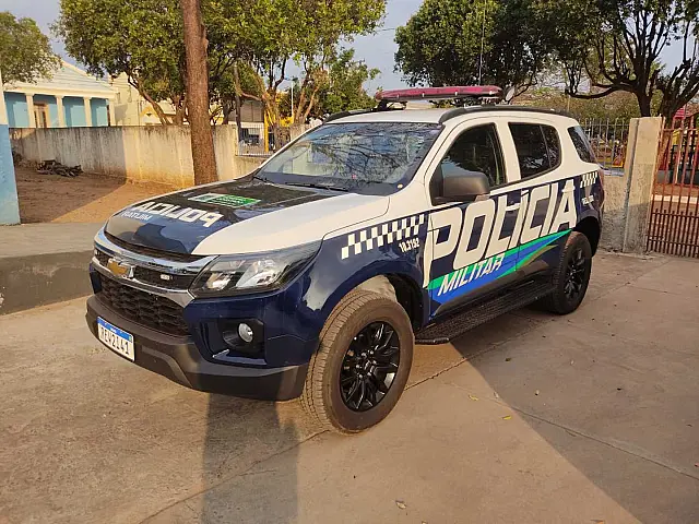 Polícia Militar prende duas pessoas por beber e dirigir na região