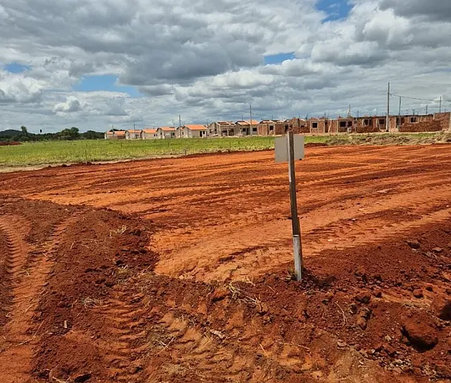 Venda de terrenos do Loteamento Social Rio Mimoso continua proibida