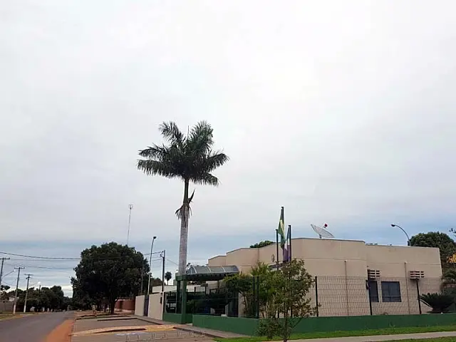 Domingo começa nublado e Inmet prevê chuvas durante a tarde e à noite