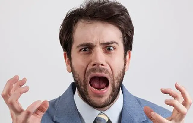 Ter um ataque de raiva aumenta o risco de infarto e derrame, aponta estudo
