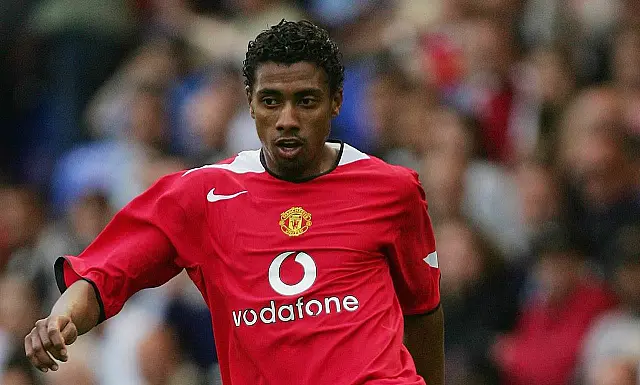 Relembre o percurso de 5 brasileiros que passaram pelo Manchester United