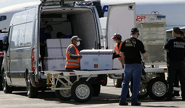 MS recebe 34.200 doses da vacina contra Covid-19 hoje e 69.710 doses amanhã