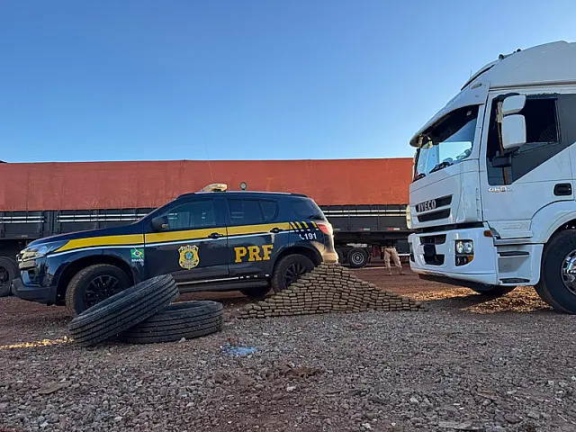 PRF apreende maconha e contrabando em Dourados