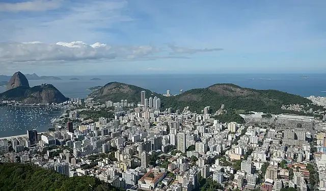 Caixa Econômica vai leiloar mais de 500 imóveis