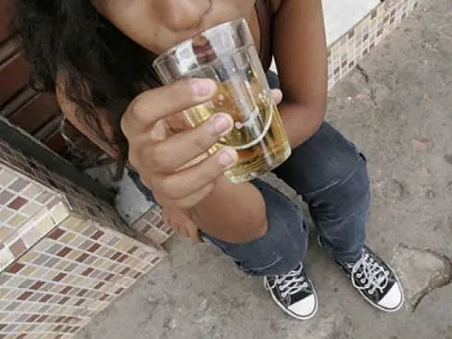 Cresce o uso de drogas ilícitas por adolescentes, diz IBGE