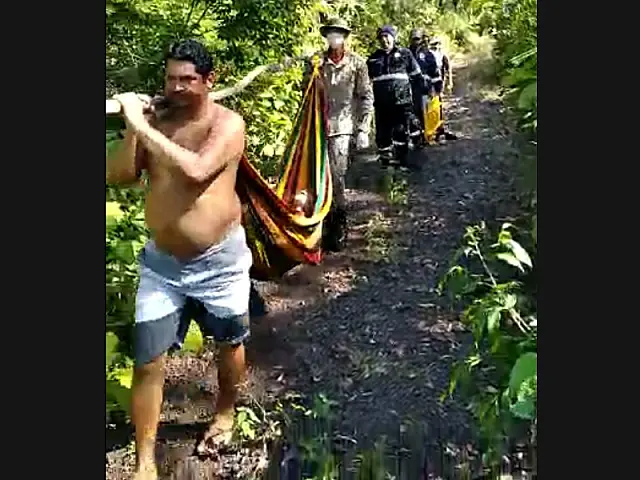 Bombeiros resgatam idoso debilitado em área de mata em Corumbá