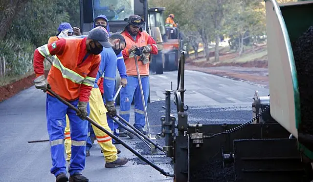 Investimentos do Governo impulsionam vagas na construção civil