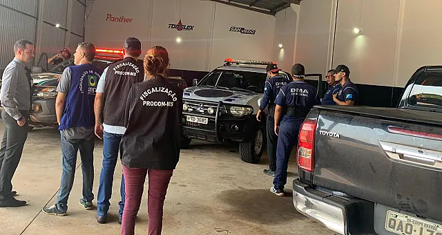 Fiscalização reprime comércio de lubrificantes falsificados