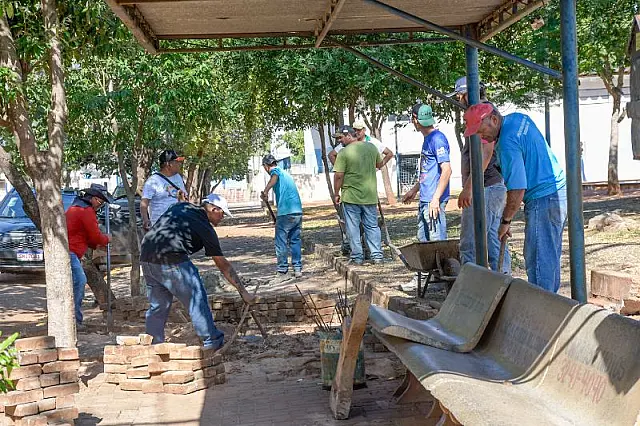 Prefeitura inicia recuperação de calçadas no Centro de Aquidauana
