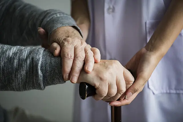 Justiça garante a idoso de 82 anos medicamento de R$ 26 mil para tratar câncer