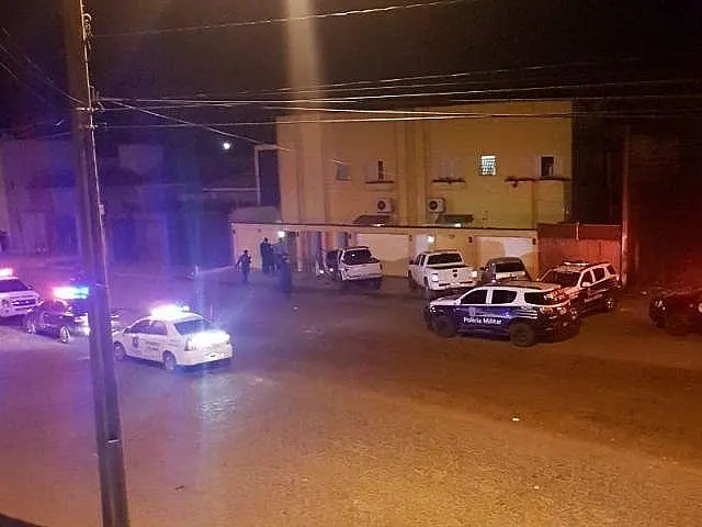 Policiais civis e um federal trocam tiros e acabam hospitalizados em MS
