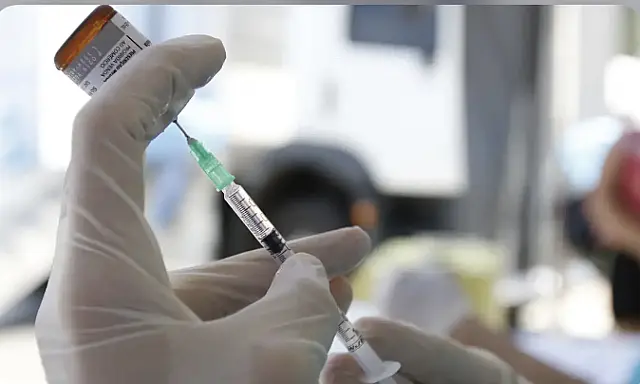 Novas vacinas contra covid-19 chegam na próxima semana