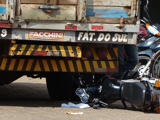 Acidente deixa motociclista ferido no Centro de Aquidauana