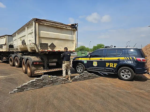 Caminhoneiro é preso com 129 kg de cocaína em Campo Grande