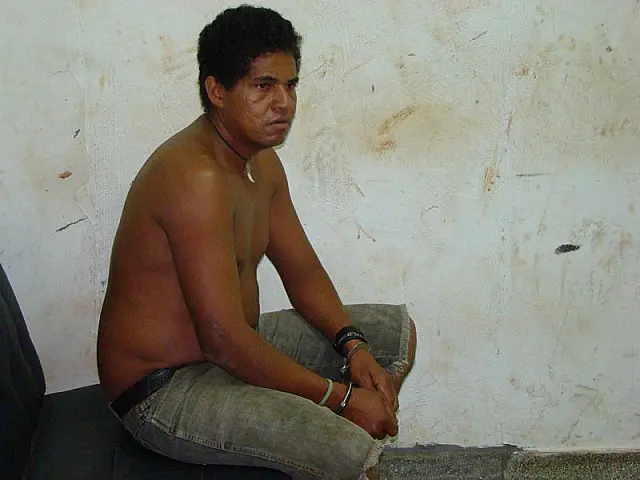 Rotai prende funcionário de fazenda por disparo e porte ilegal de arma de fogo