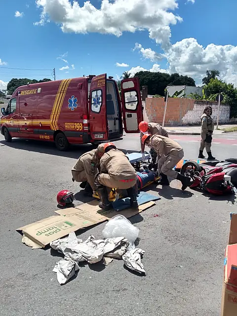 Motociclista fica ferido em acidente em Corumbá e chega a perder dente